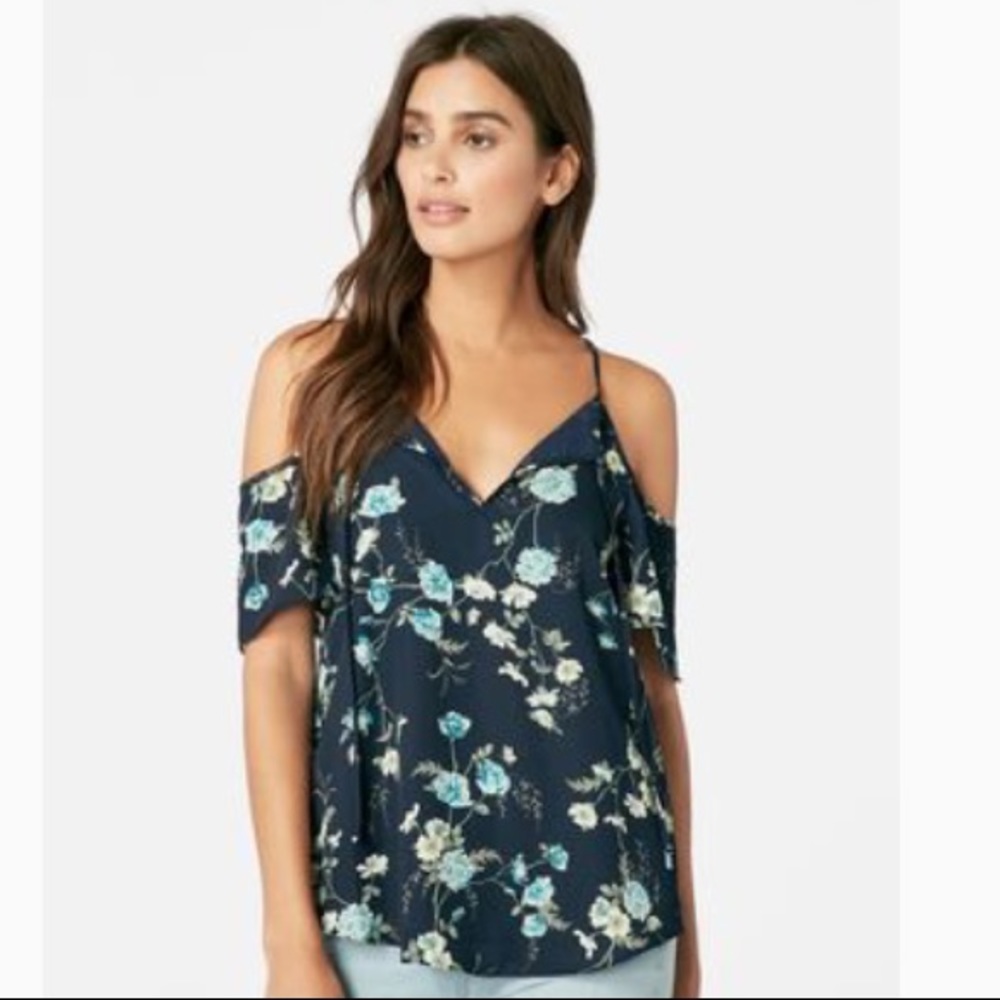 NWT JustFab Floral Cold Shoulder